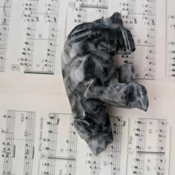 Marble Bear Sculpture - Black and White - Picture 2 of 9